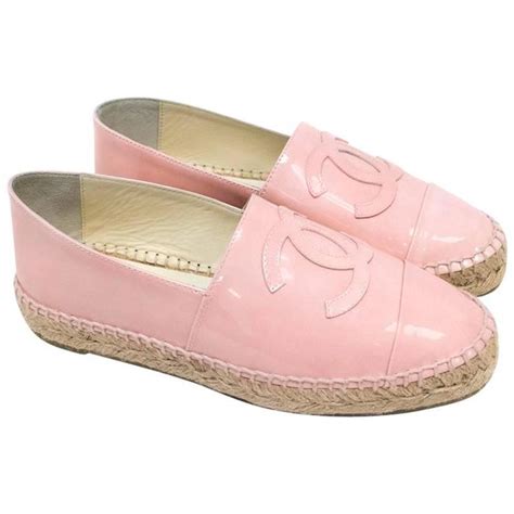 Pink espadrilles : r/chanel 